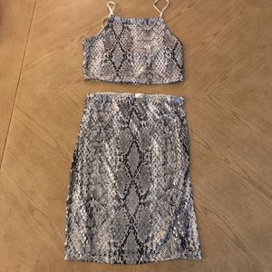 Love Culture Snake Print Crop Top Skirt Set Sz S
